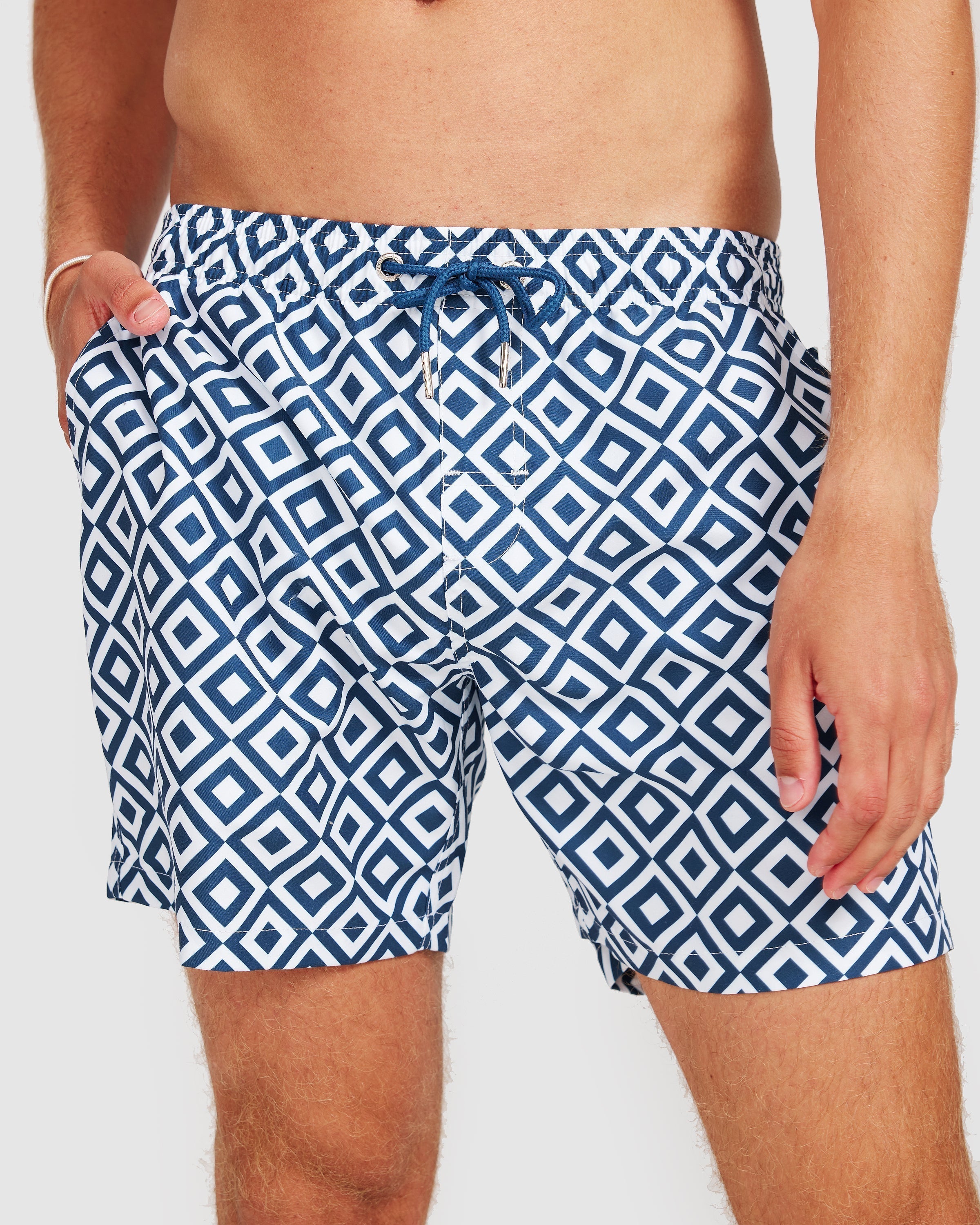 Men's Swim Trunks with Quick-Drying Fabric – Slim Fit Design 0