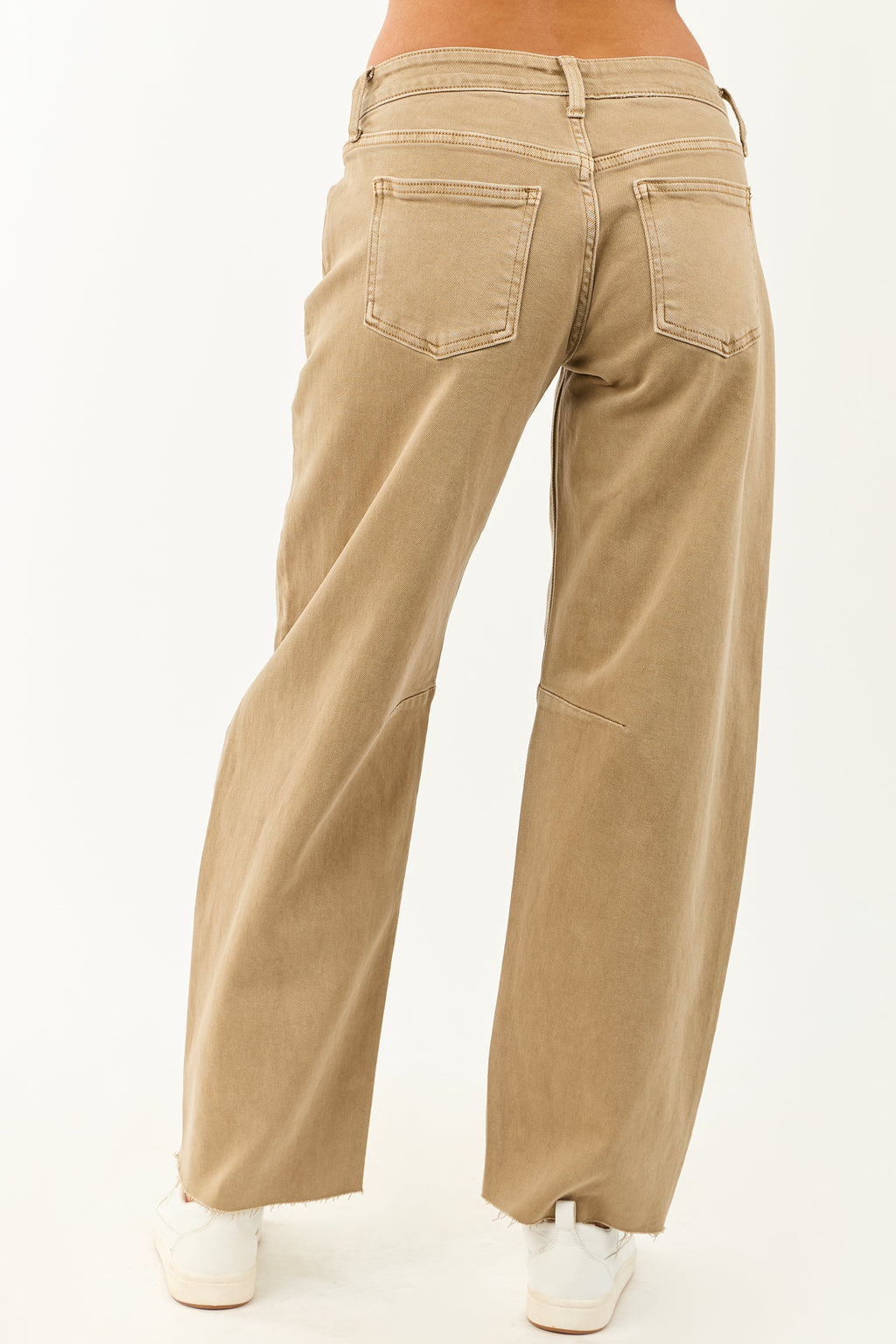 Mid Rise Barrel Jeans – Raw Hem Design with Roomy Fit 3