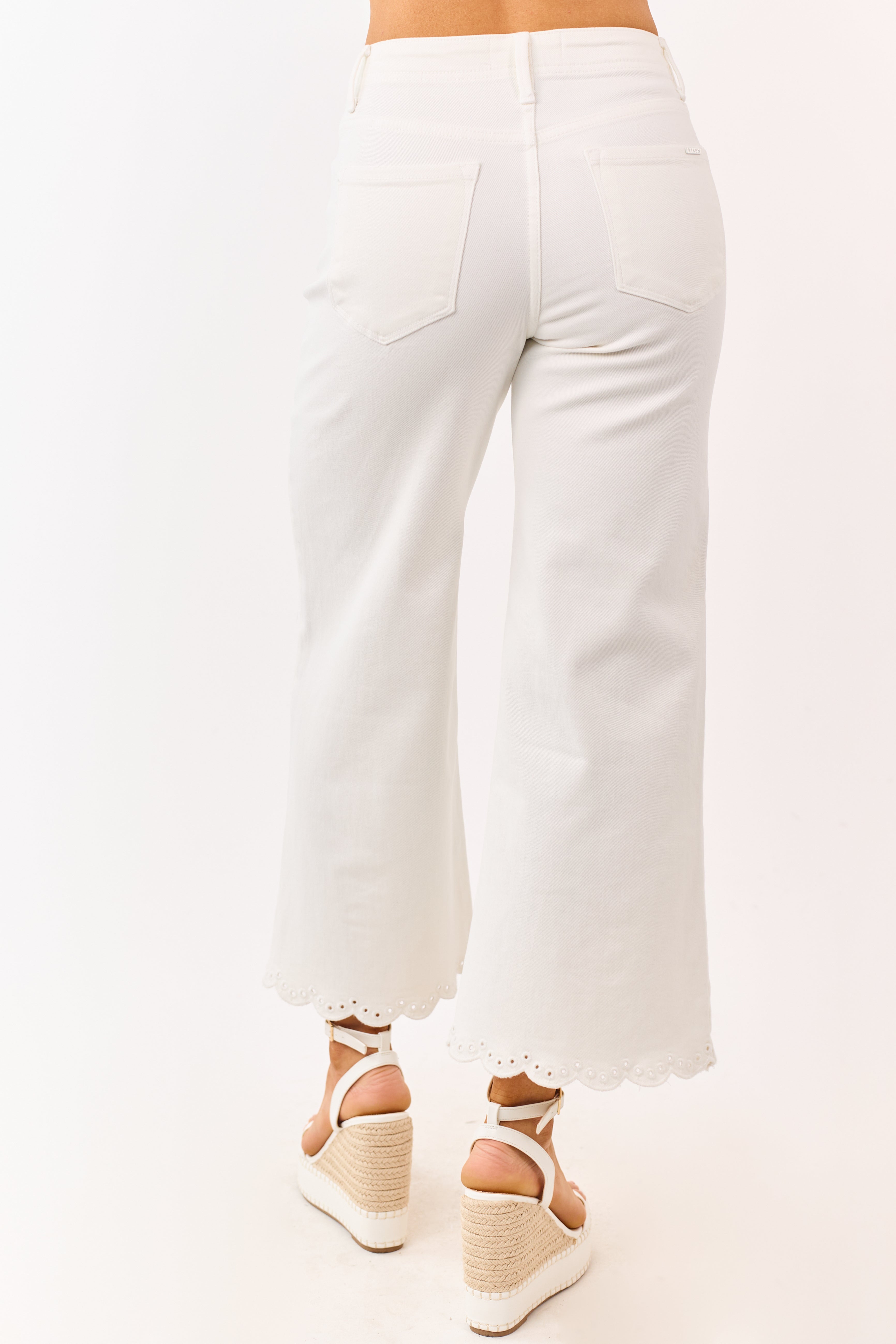 Stylish White Wide Leg Jeans for Women with Tummy Control & 5