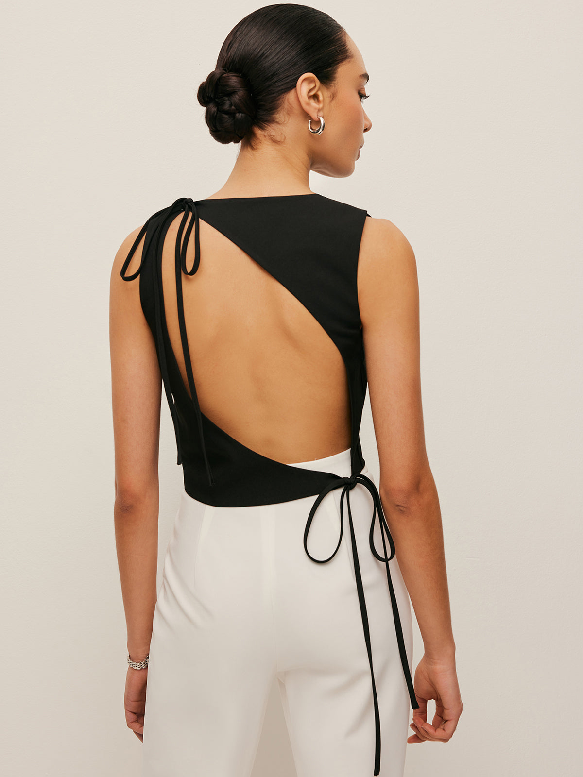 Women’s Backless Tie Neck Top — Sleeveless Woven Blouse Regular Fit Elegant Casual Work Leisure Top 4