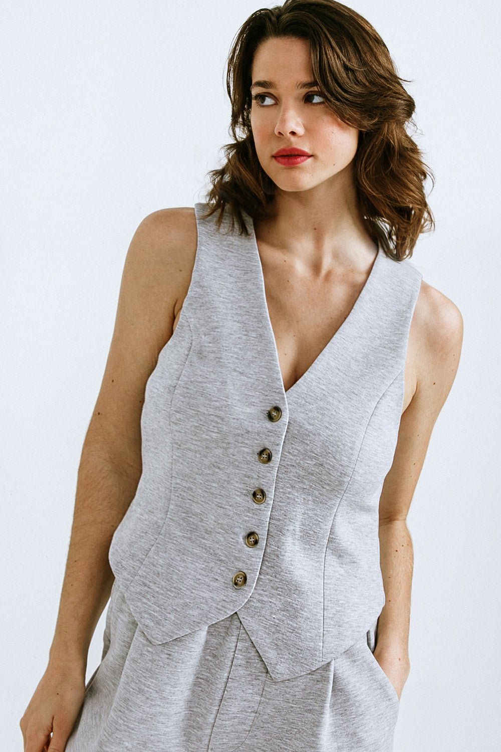 Women’s Elegant Vest Top — Tailored Fit Sleeveless Blazer Style Waistcoat Formal Casual Layering Piece 1